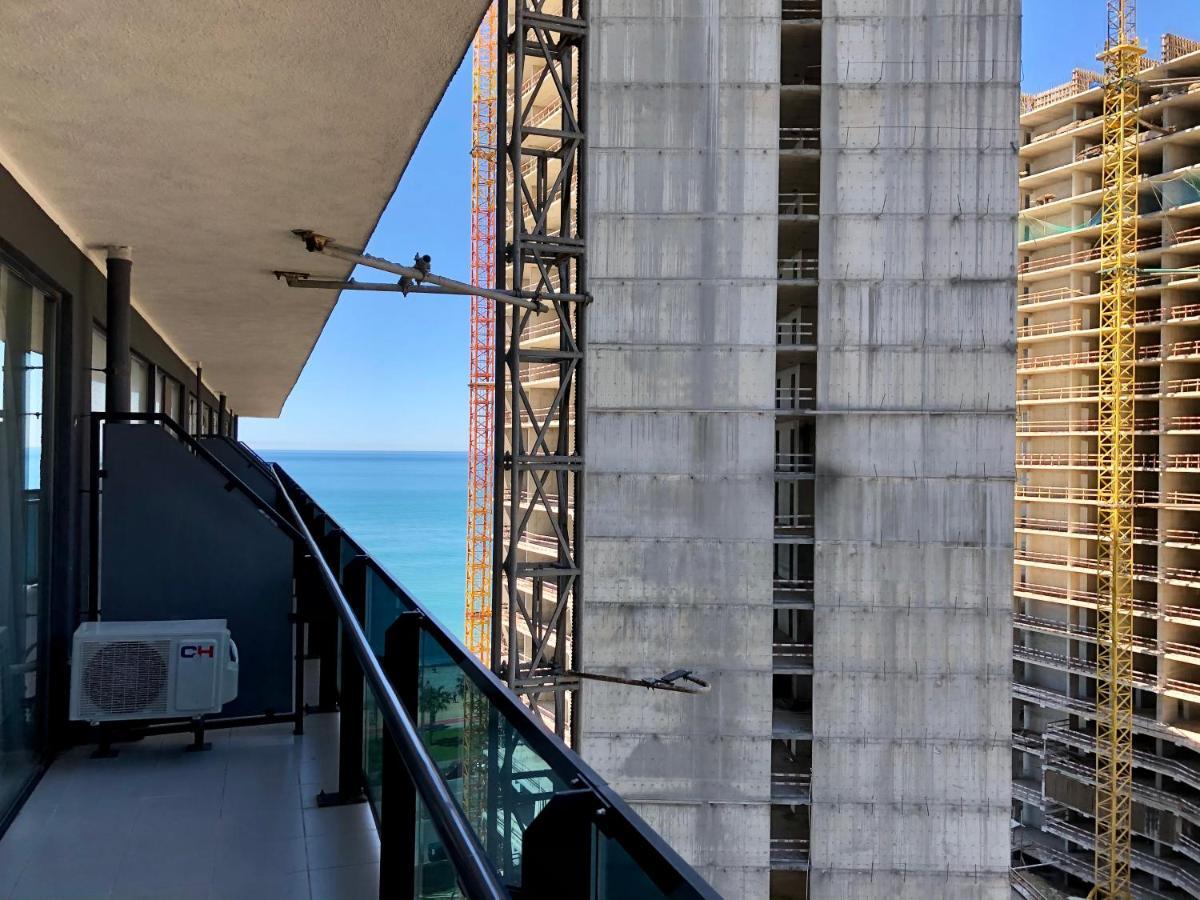 Batumi Orbi Beach Tower Exterior photo