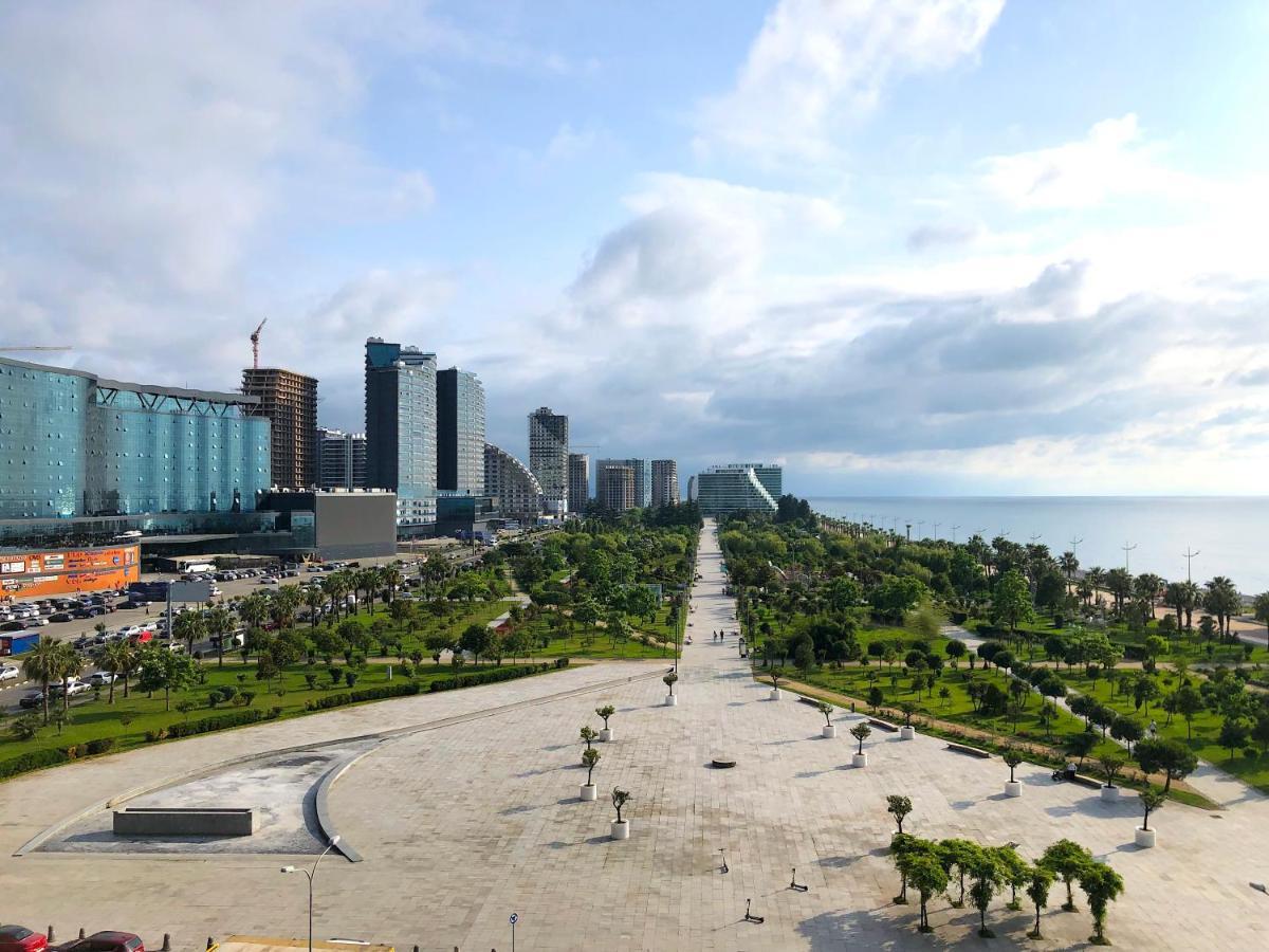 Batumi Orbi Beach Tower Exterior photo